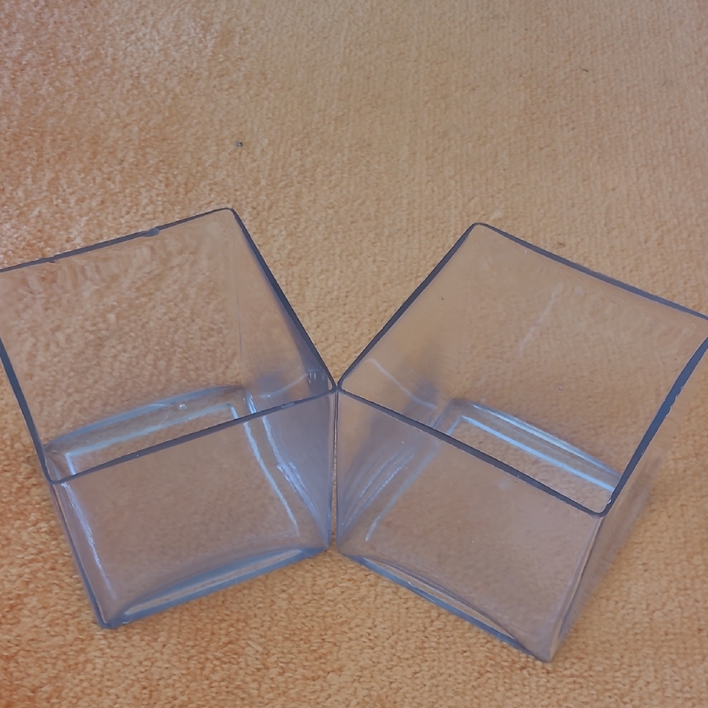 Set of Two Clear Glass Vases 5x5